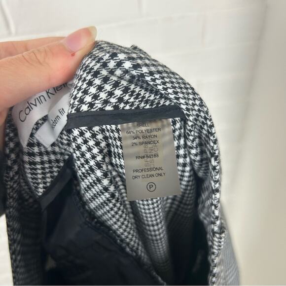 Calvin Klein Black White Houndstooth Plaid Modern Fit Trouser Pants Size 4 - Picture 3 of 10